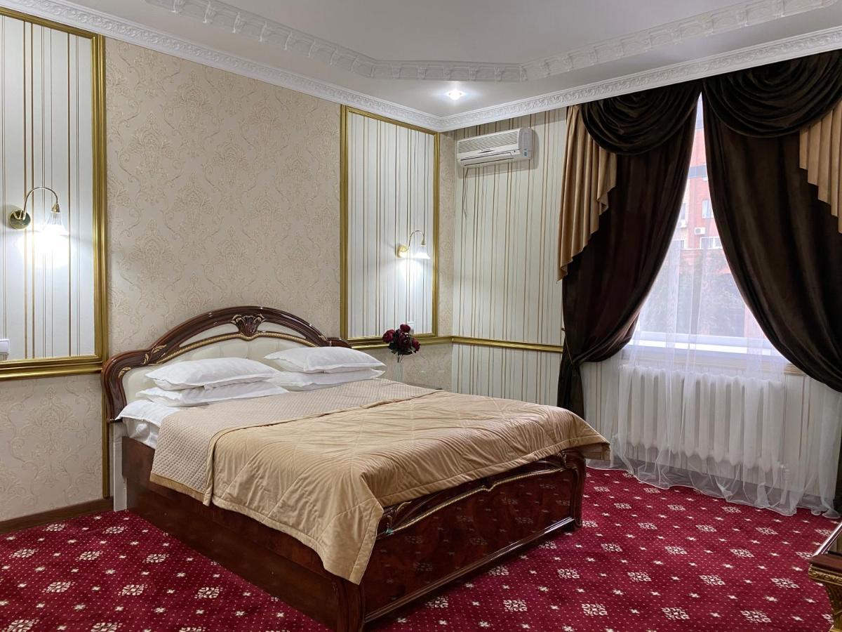 Lion Hotel Астана Екстер'єр фото