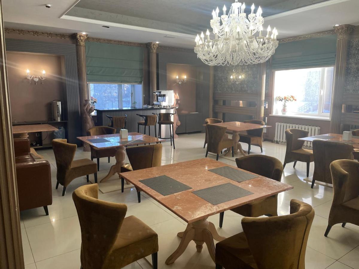 Lion Hotel Астана Екстер'єр фото