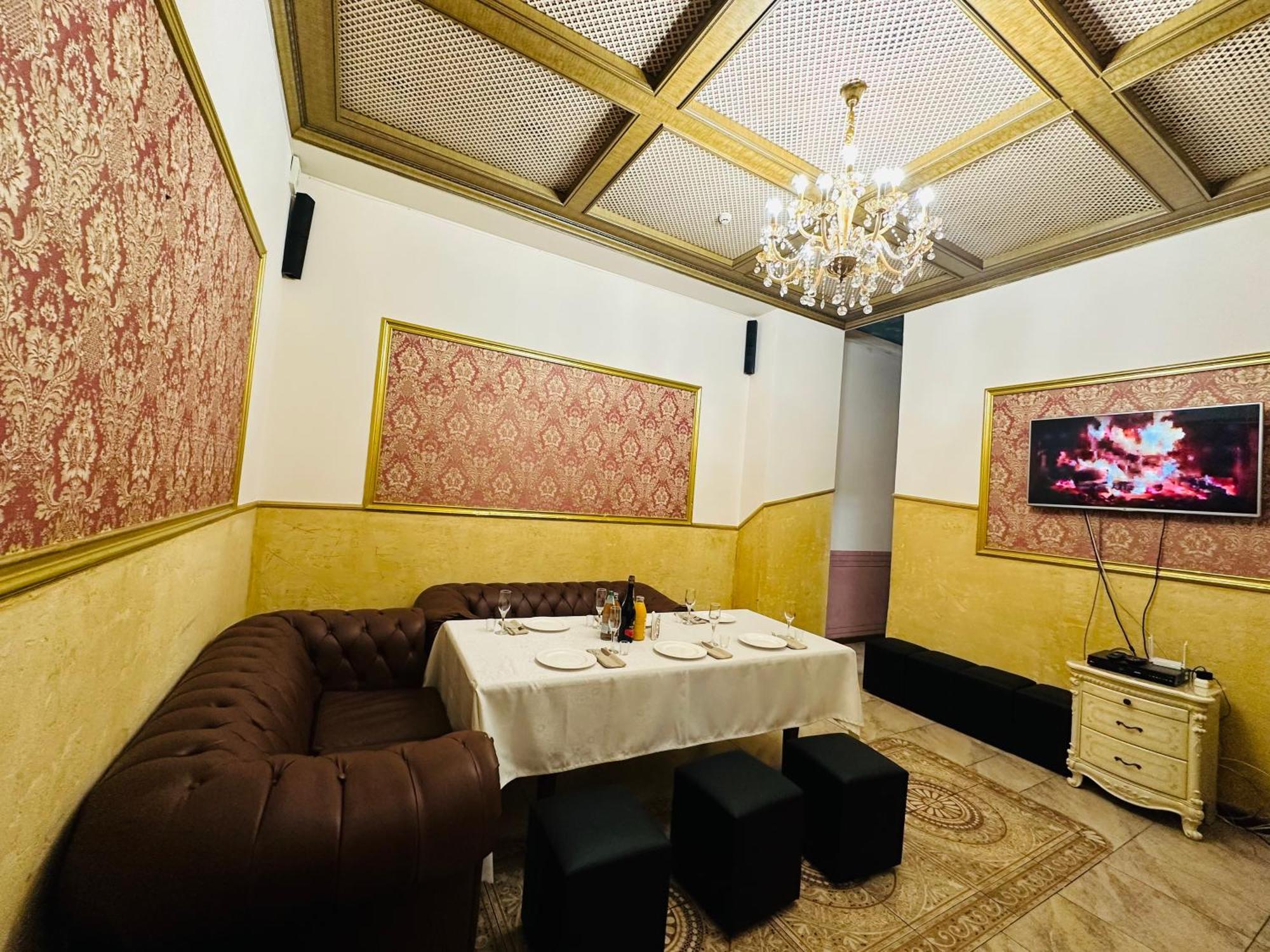 Lion Hotel Астана Екстер'єр фото