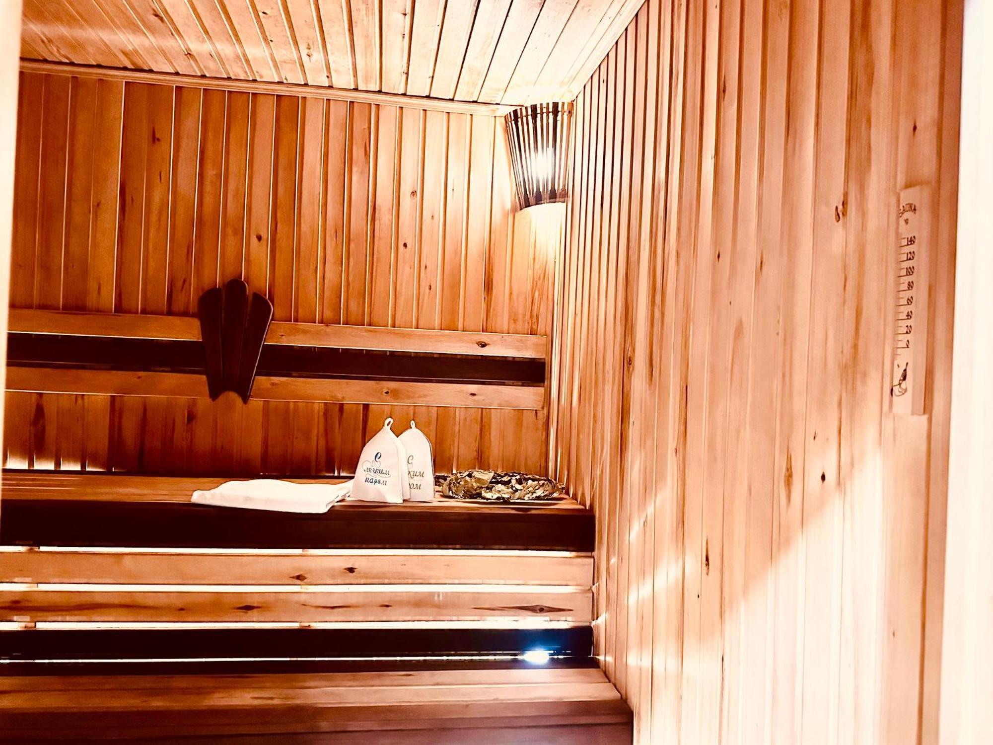 Lion Hotel Астана Екстер'єр фото